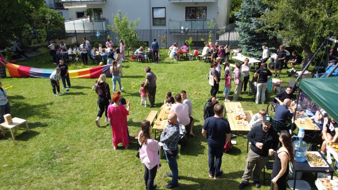 Zdjęcie: W pikniku brało udział ponad 100 osób (fot. MOPS w Gdyni)